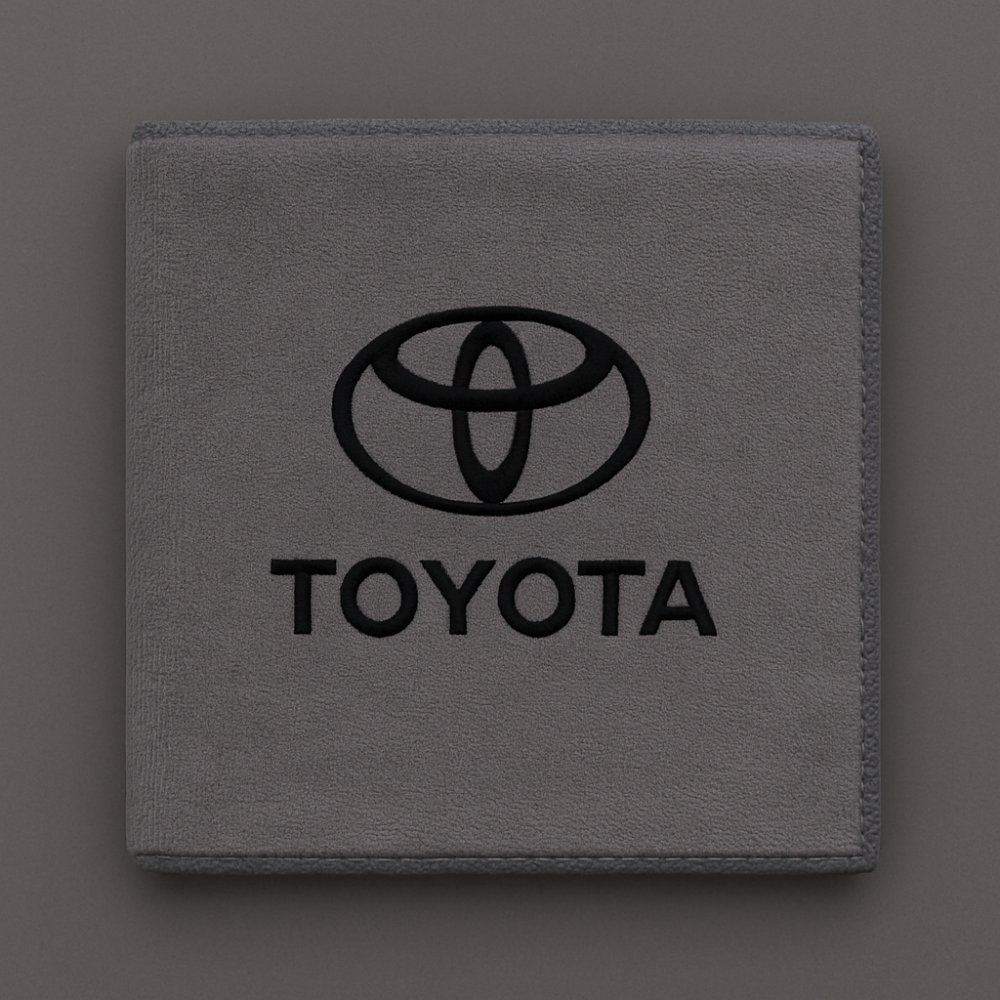 CleanFiber PRO | The ultra-absorbent personalised microfiber cloth